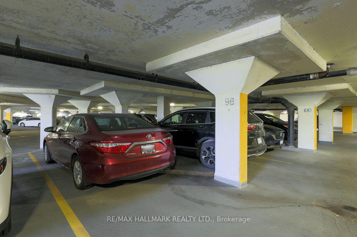 1 Greystone Walk Drive 978, Toronto Unit: 978