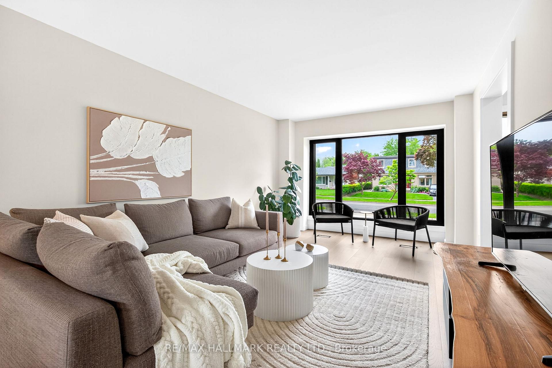 225 Catalina Drive, Toronto
