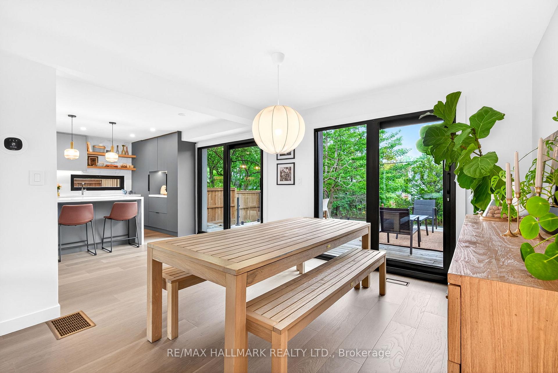 225 Catalina Drive, Toronto