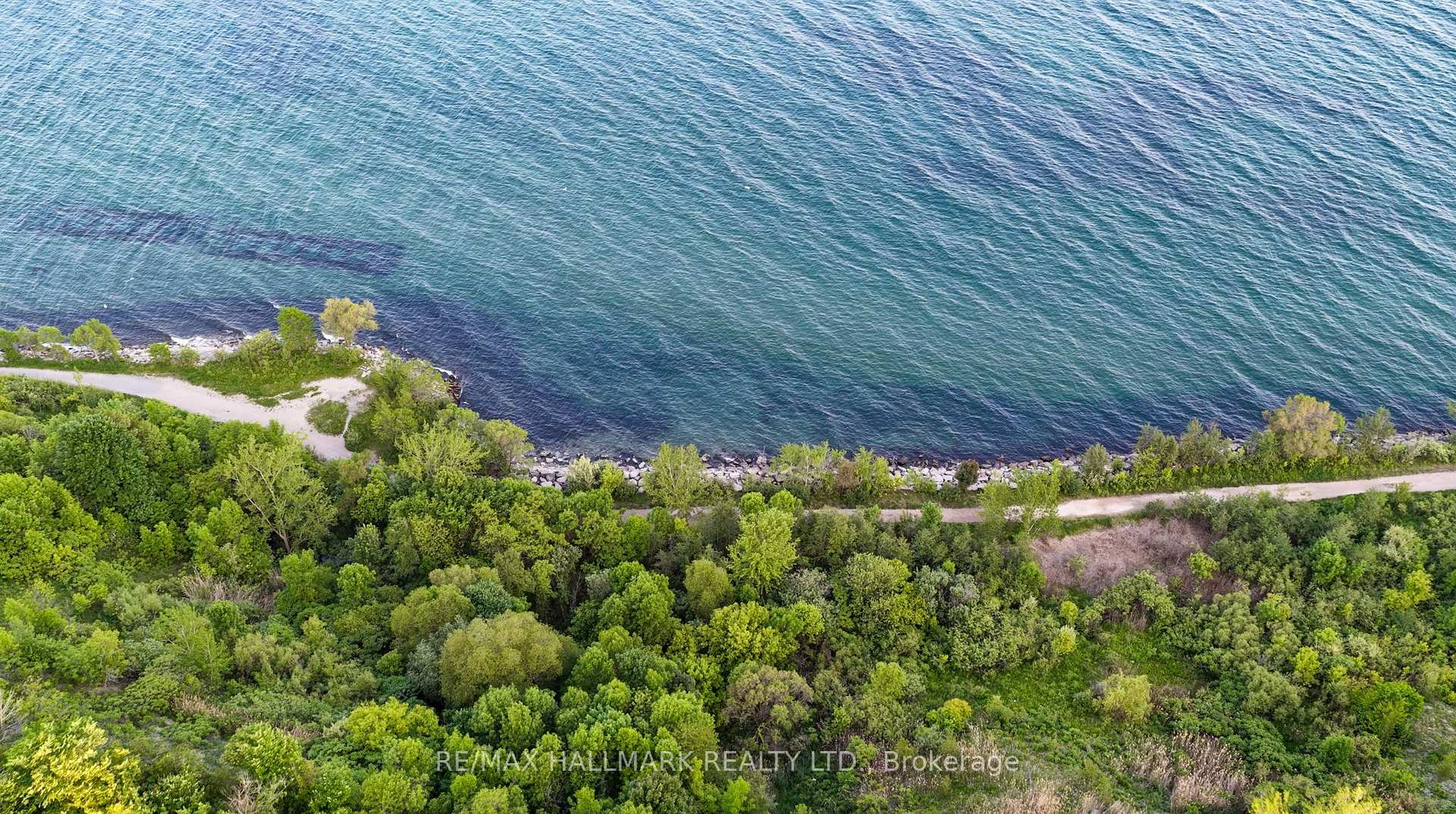225 Catalina Drive, Toronto