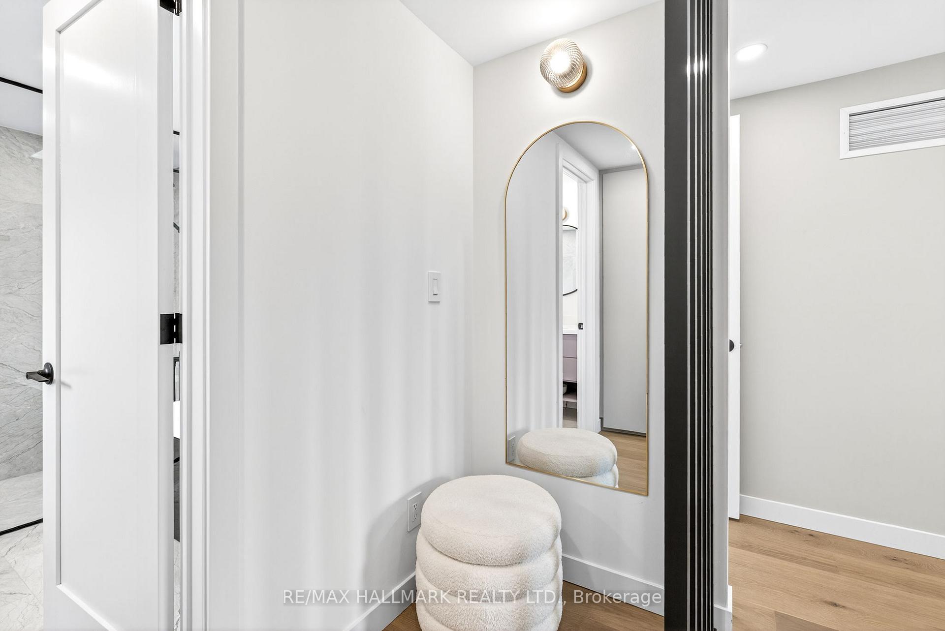225 Catalina Drive, Toronto