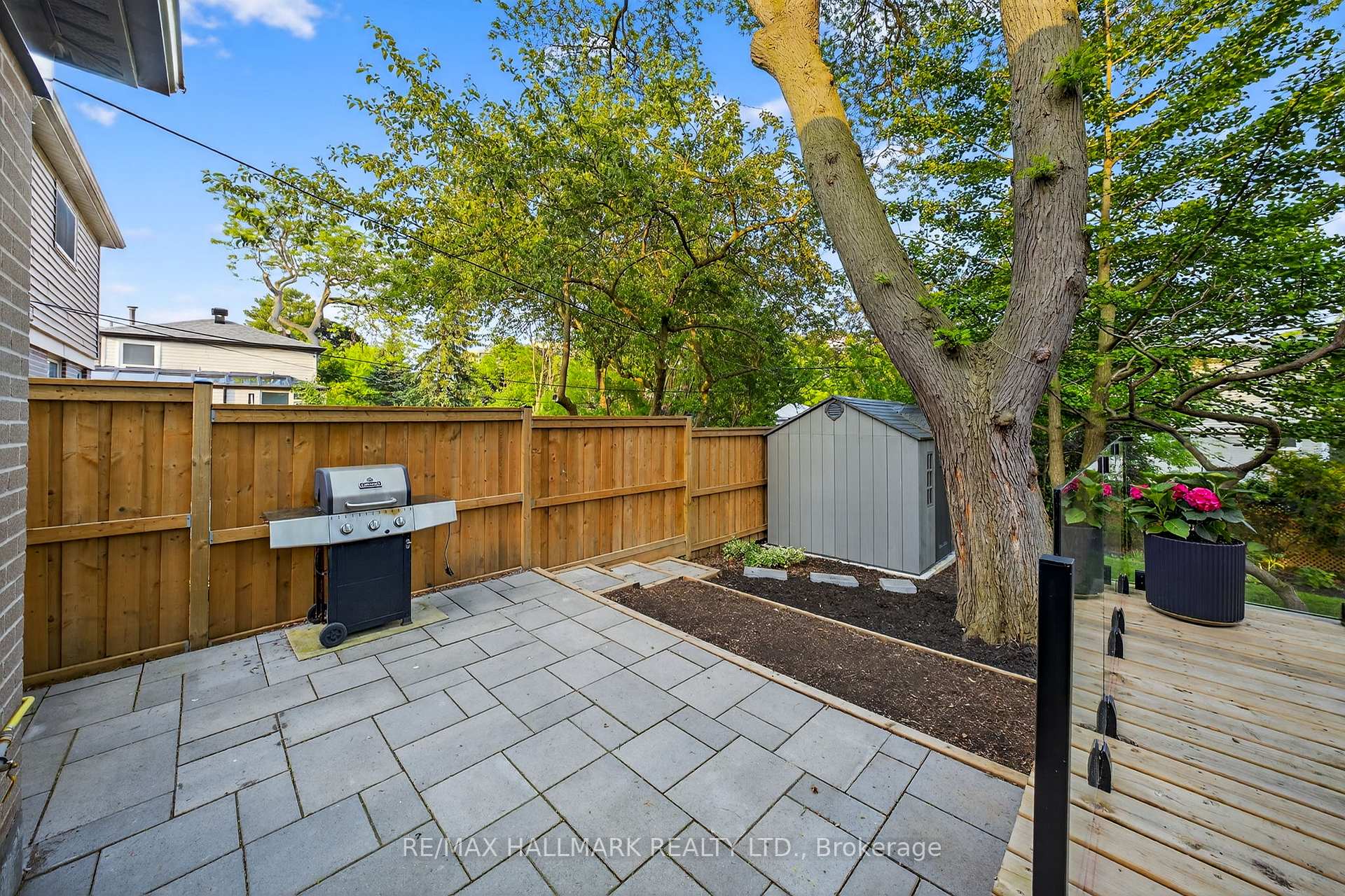 225 Catalina Drive, Toronto