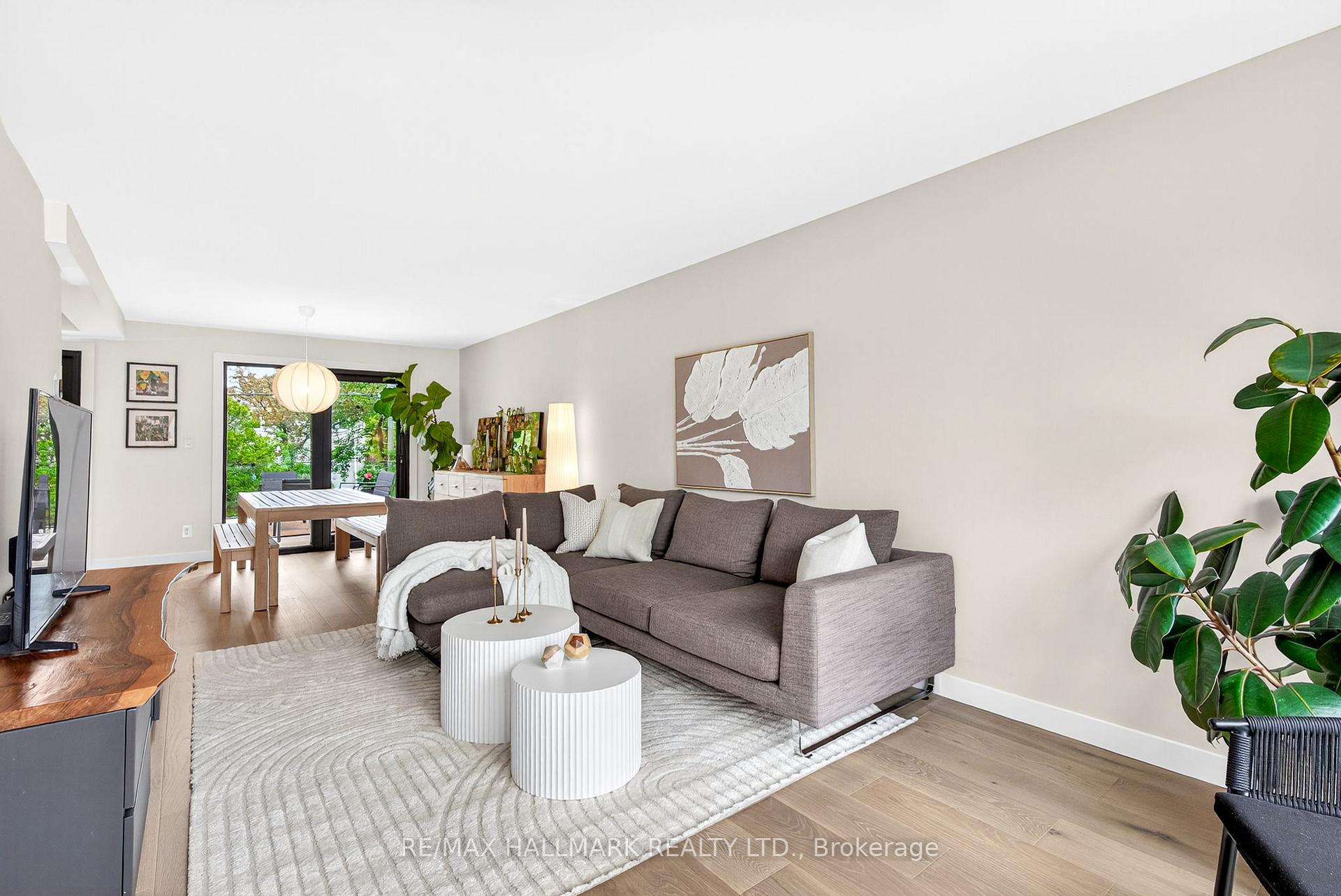 225 Catalina Drive, Toronto
