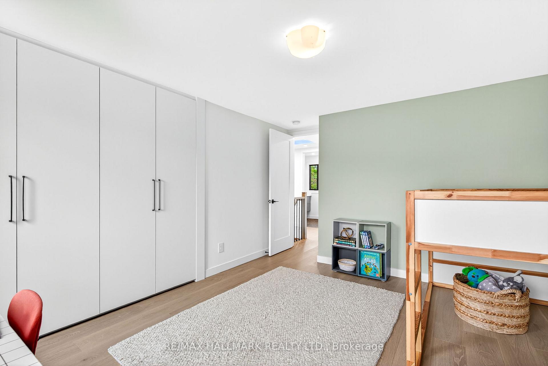 225 Catalina Drive, Toronto