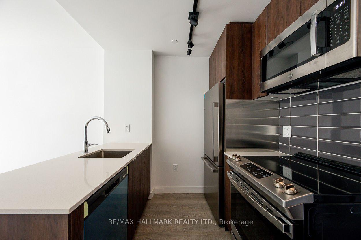 180 Clonmore Drive 2, Toronto Unit: 2