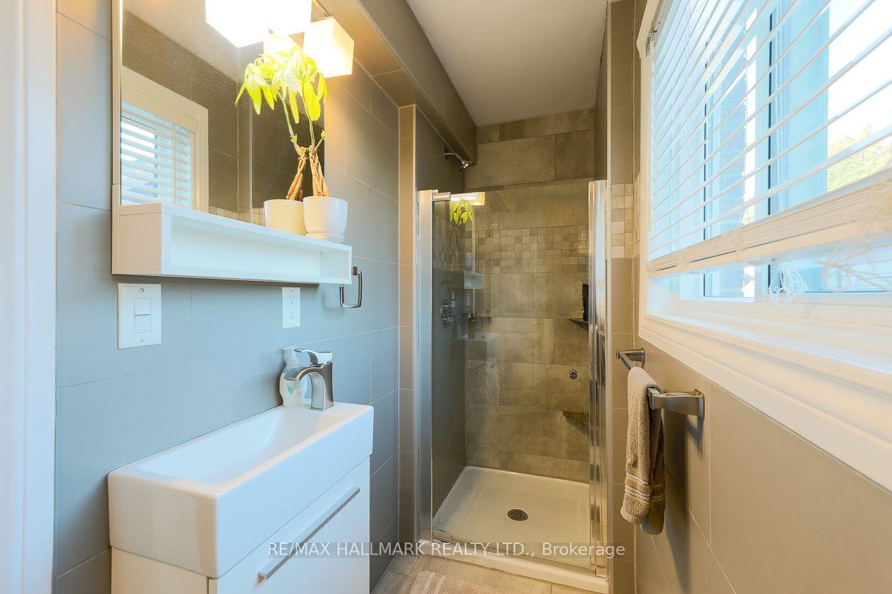 5A Scotia Avenue, Toronto