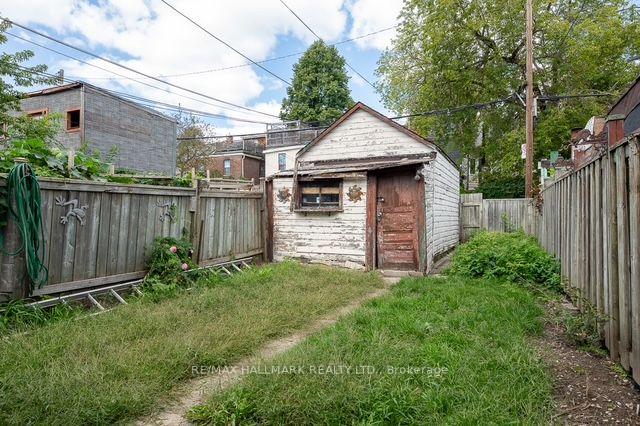 776 Gerrard Street E, Toronto
