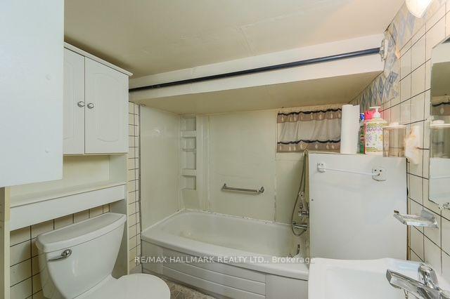 776 Gerrard Street E, Toronto