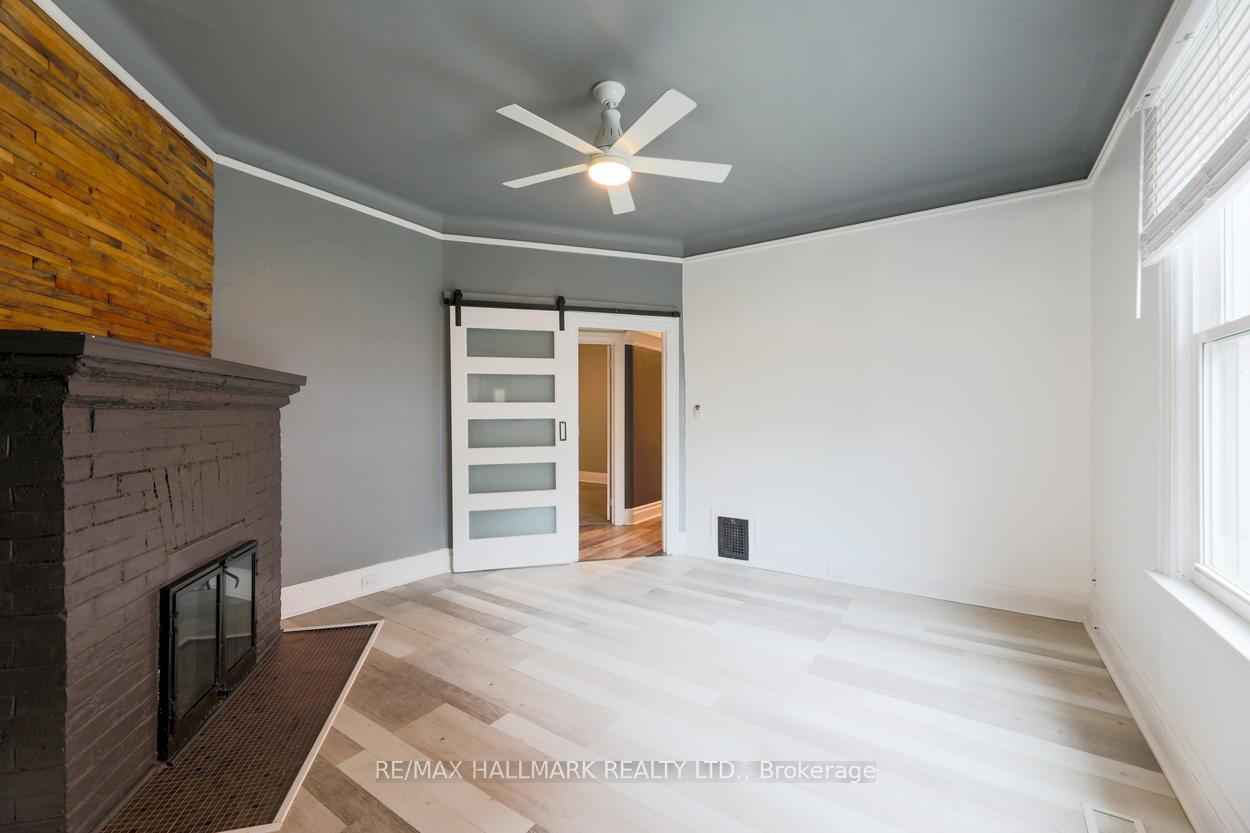 405 Kingston Road Main Floor, Toronto Unit: Main Floor