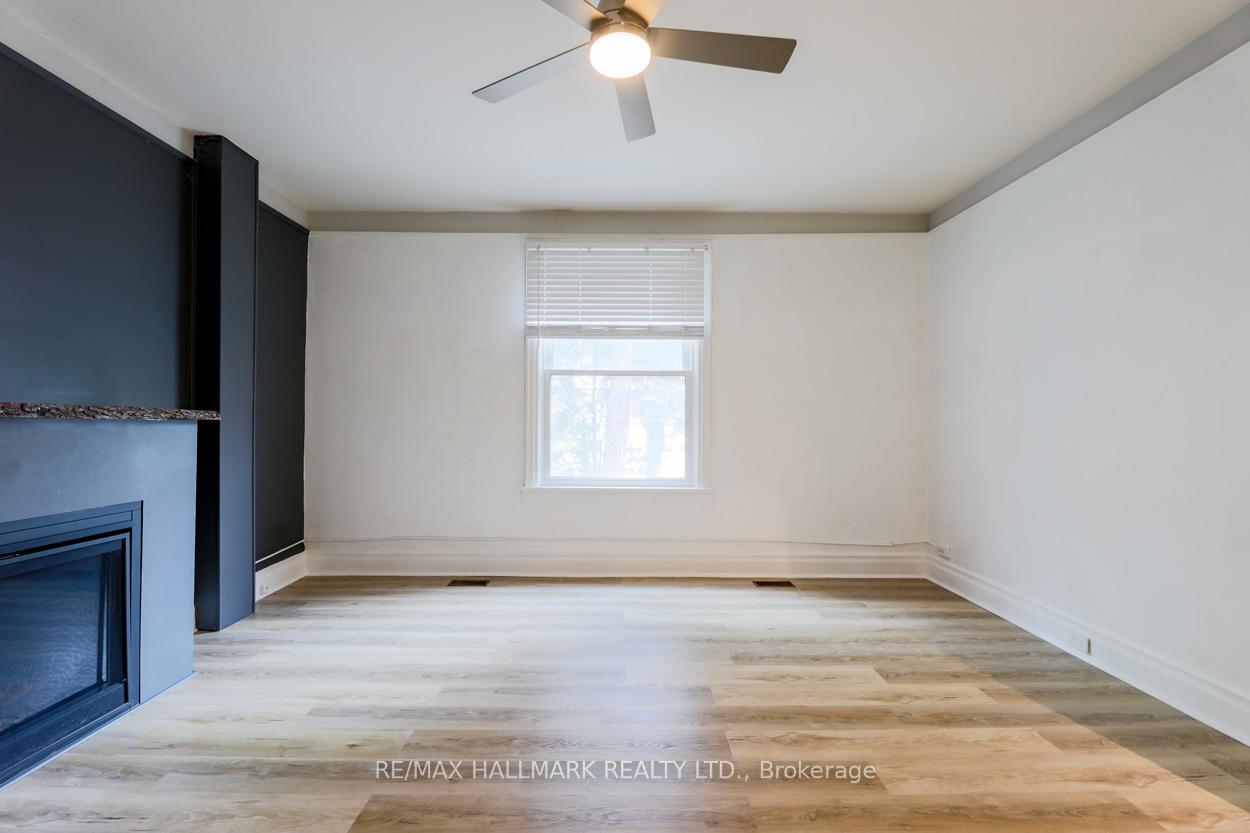 405 Kingston Road Main Floor, Toronto Unit: Main Floor