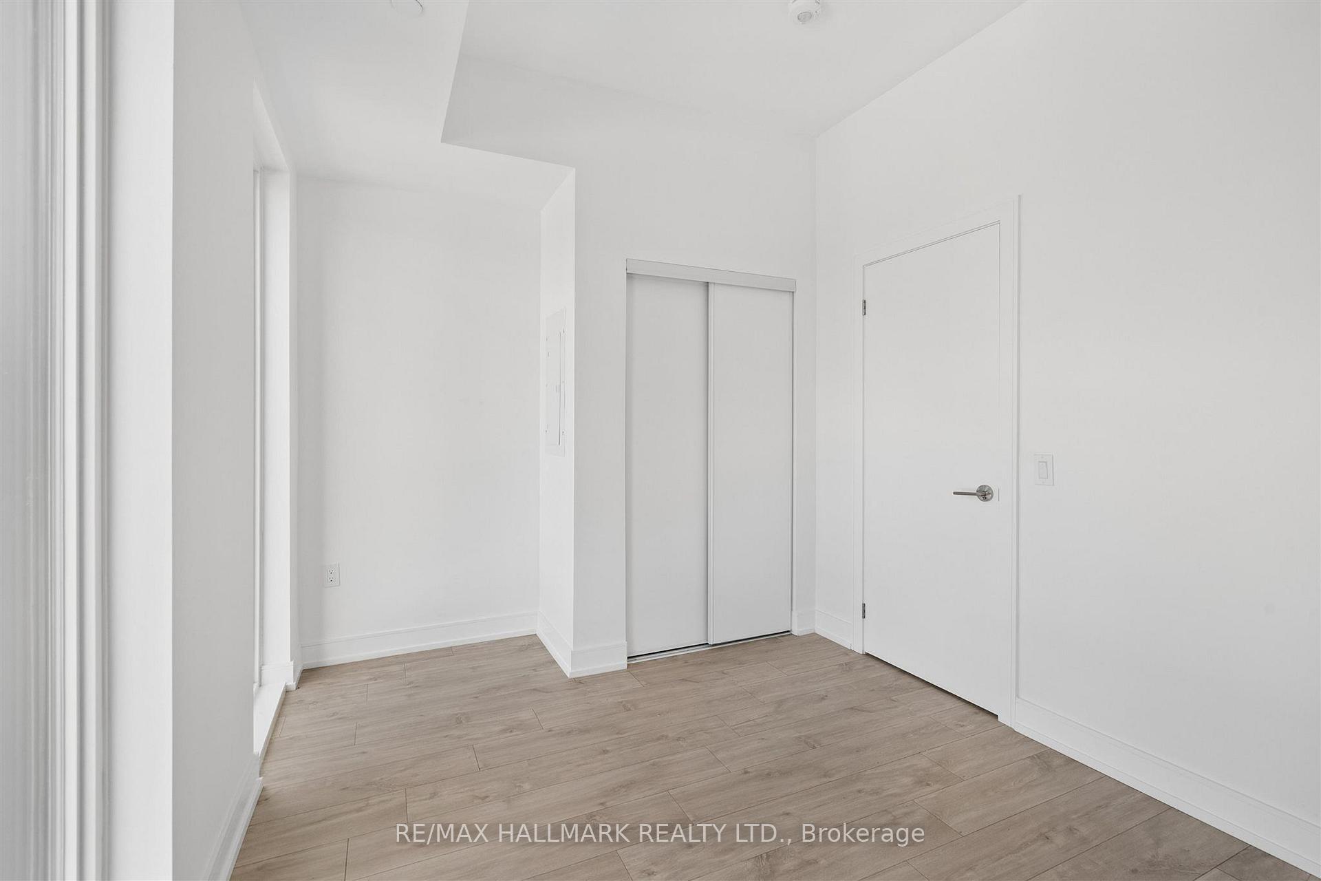 176 Clonmore Avenue 14, Toronto Unit: 14