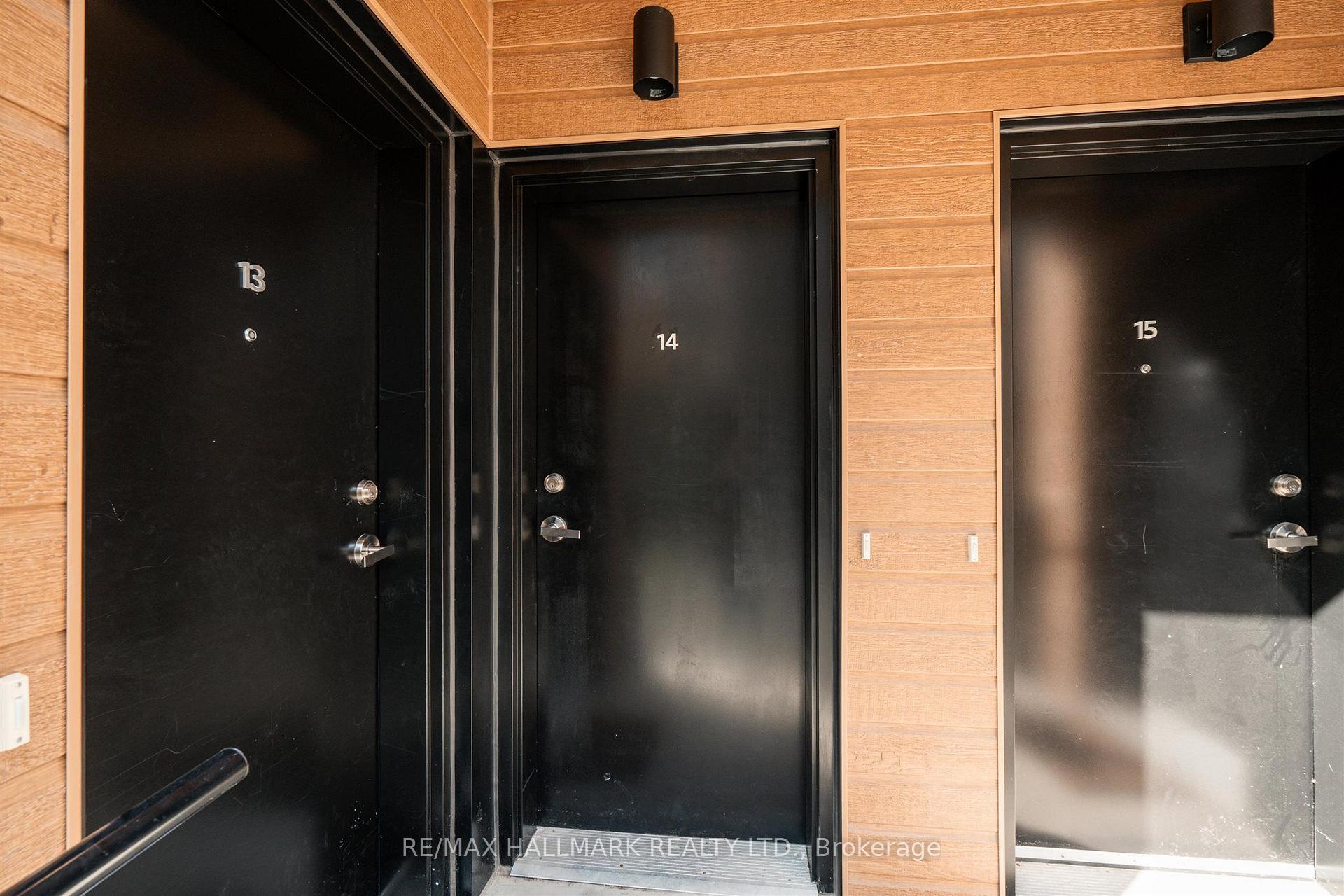 176 Clonmore Avenue 14, Toronto Unit: 14
