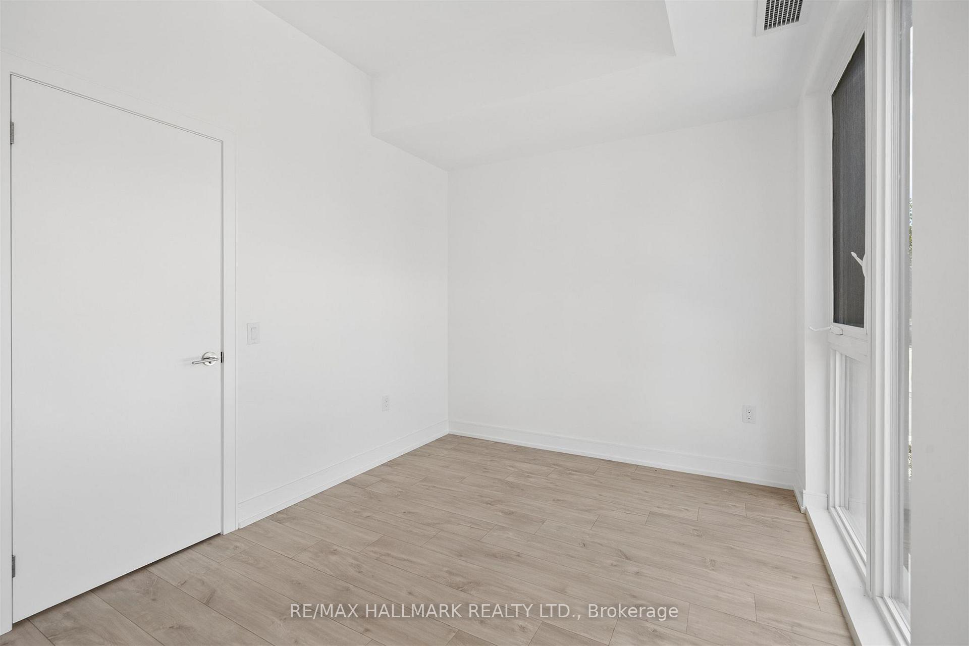 176 Clonmore Avenue 14, Toronto Unit: 14