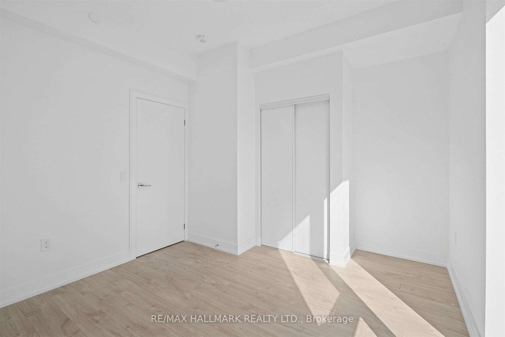 176 Clonmore Avenue 14, Toronto Unit: 14