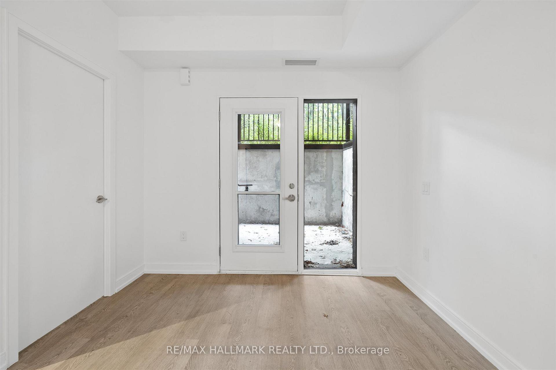 170 Clonmore Drive 13, Toronto Unit: 13