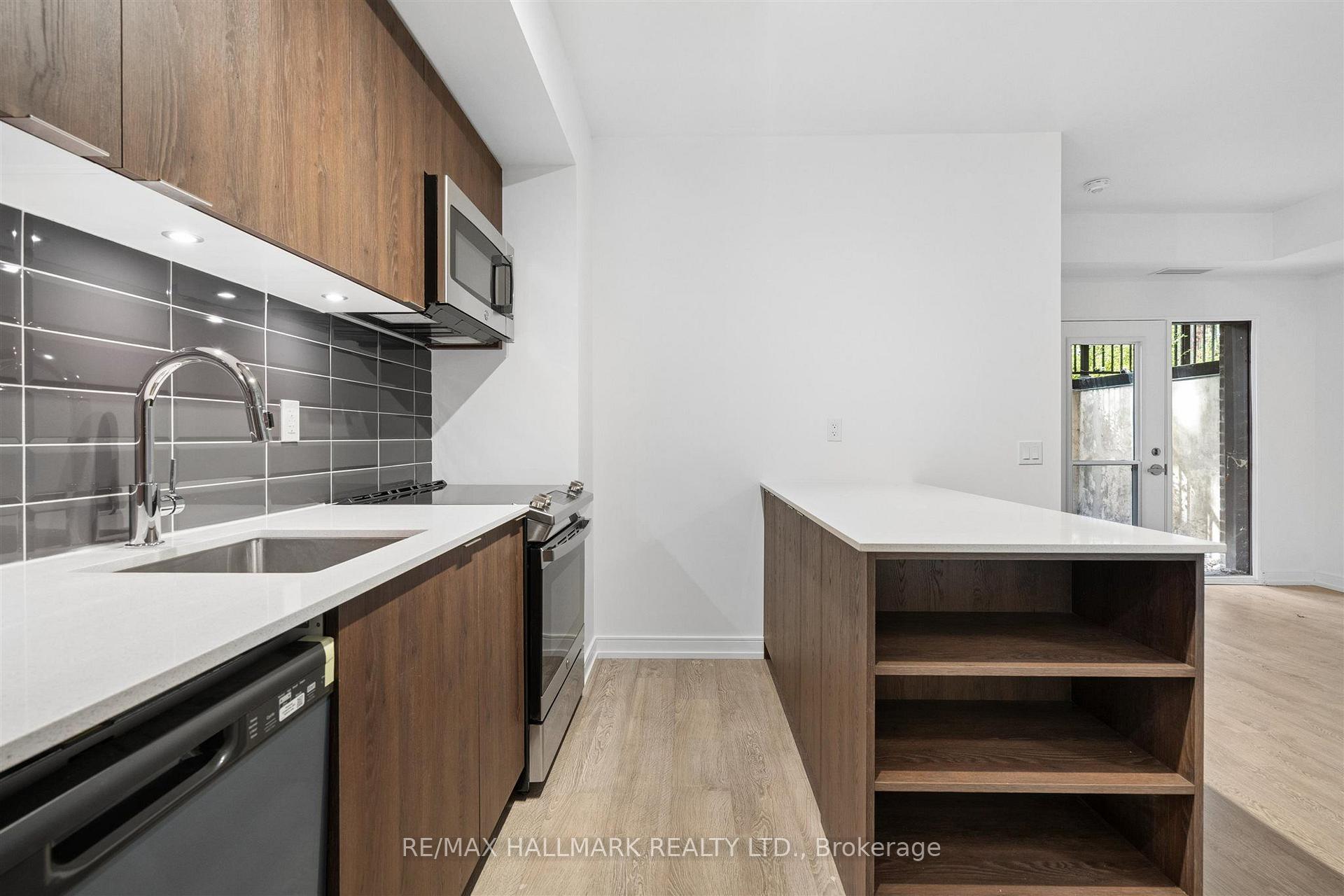 170 Clonmore Drive 13, Toronto Unit: 13