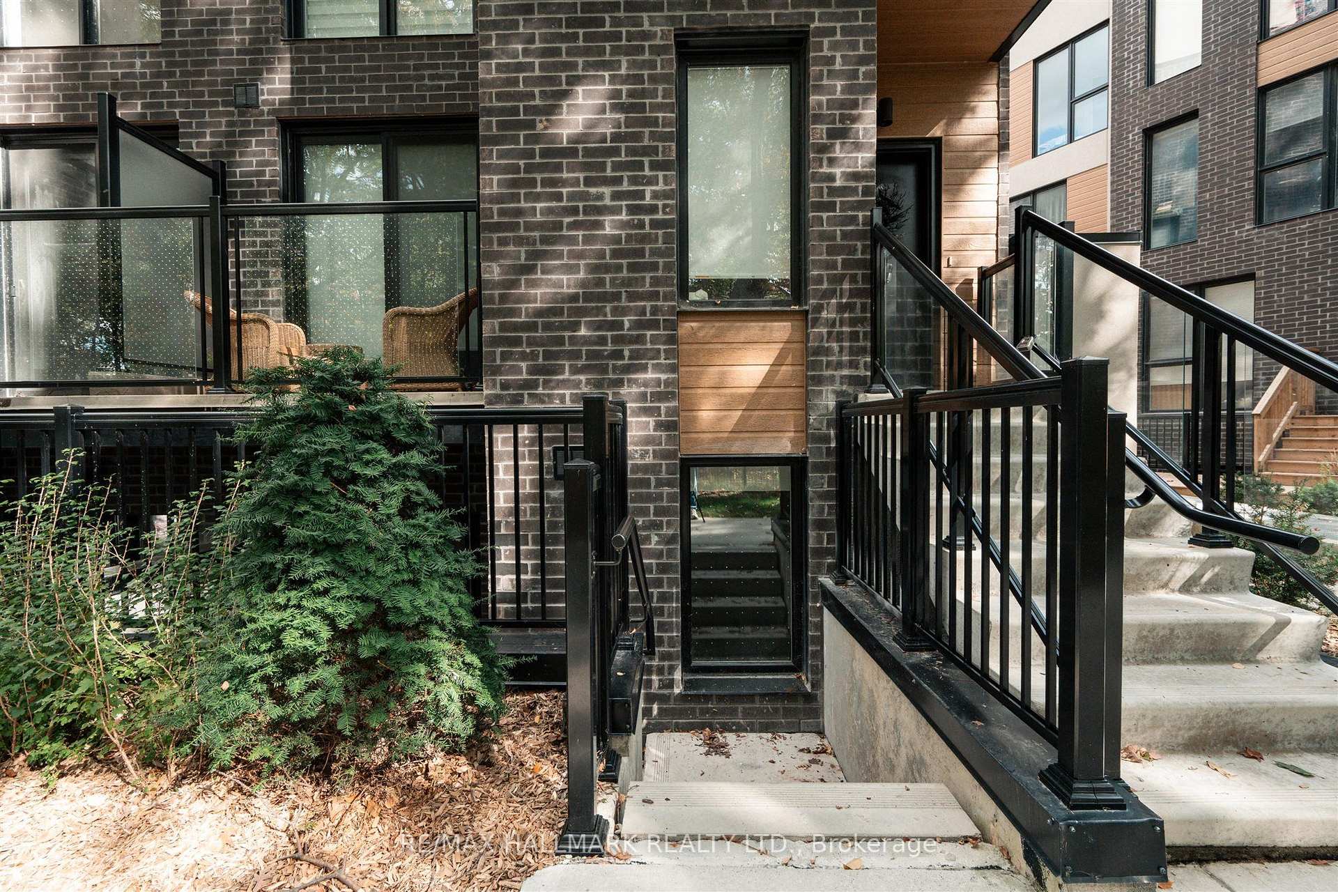 170 Clonmore Drive 13, Toronto Unit: 13