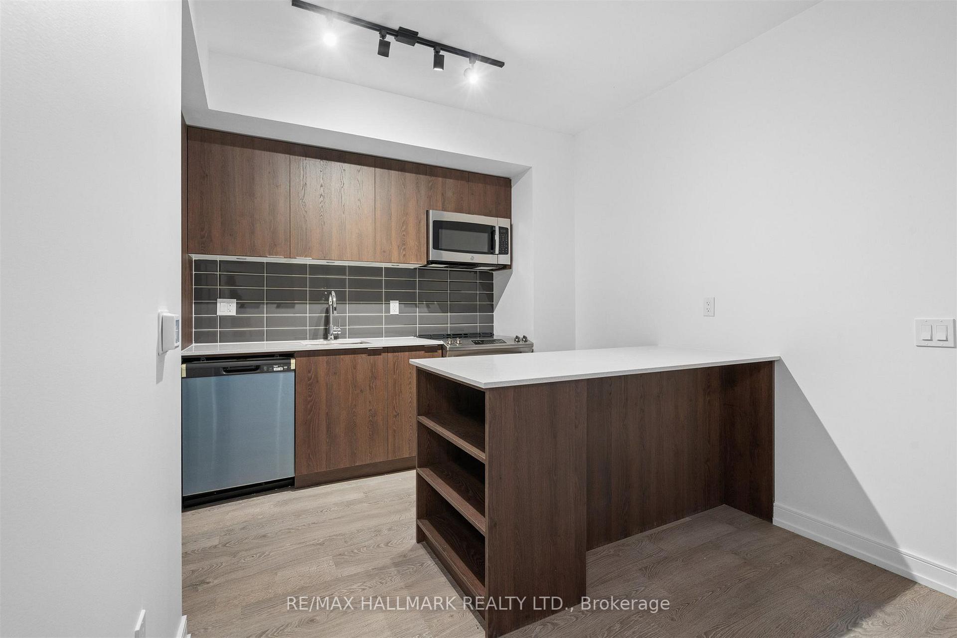 170 Clonmore Drive 13, Toronto Unit: 13