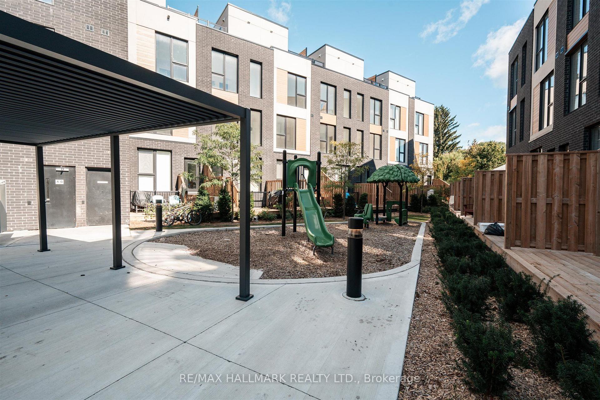 170 Clonmore Drive 13, Toronto Unit: 13