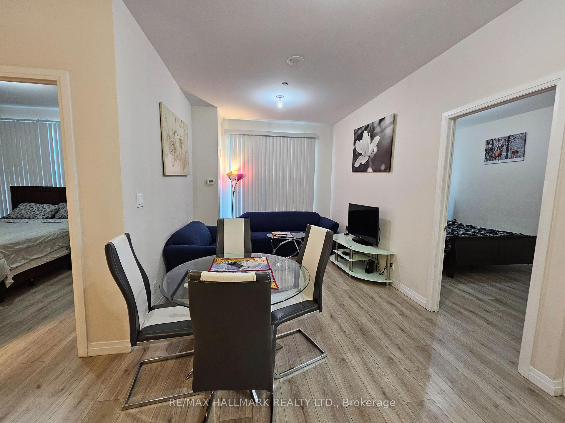 2152 Lawrence Avenue 105, Toronto Unit: 105