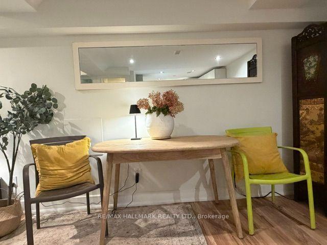 18 Pape Avenue basement, Toronto Unit: basement