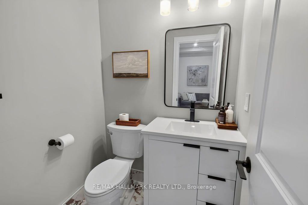 281 Warden Avenue, Toronto
