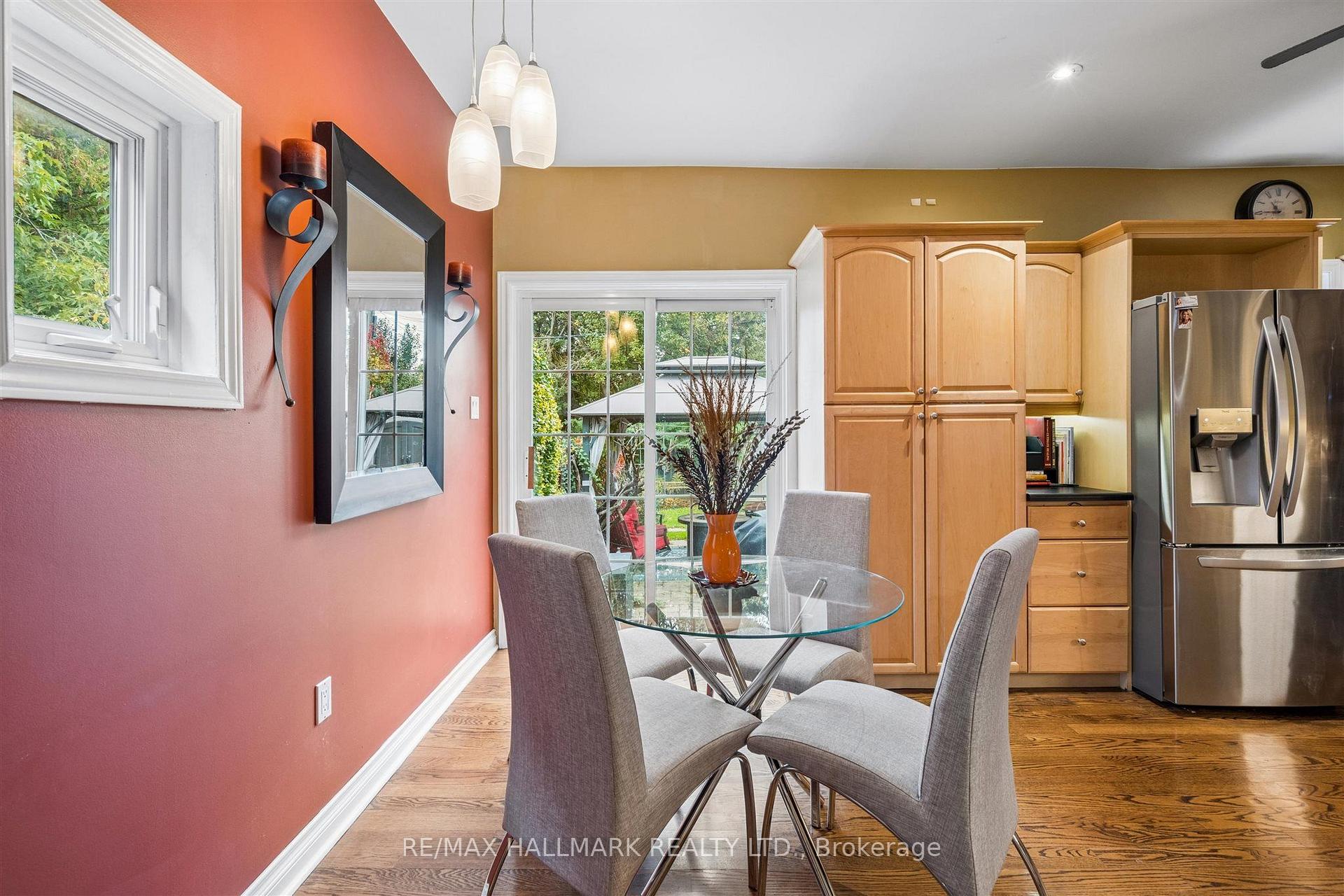 9 Savoy Avenue, Toronto