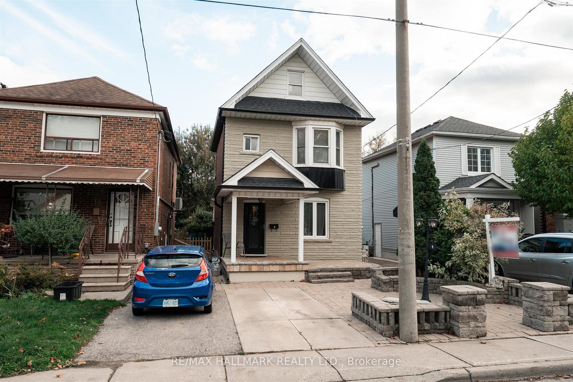 9 Savoy Avenue, Toronto