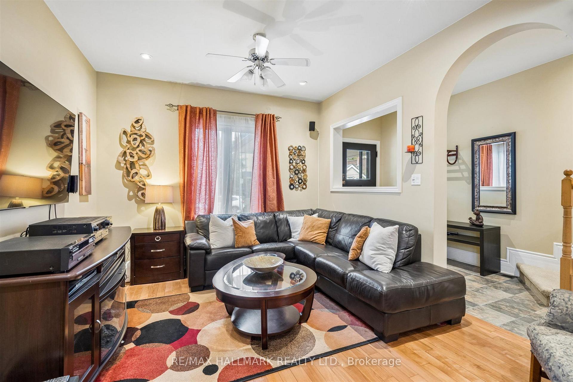 9 Savoy Avenue, Toronto