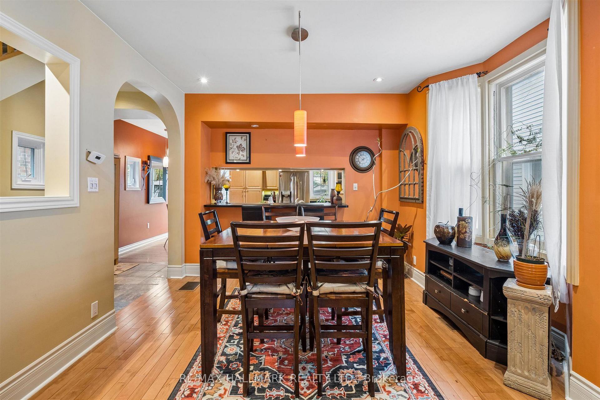 9 Savoy Avenue, Toronto