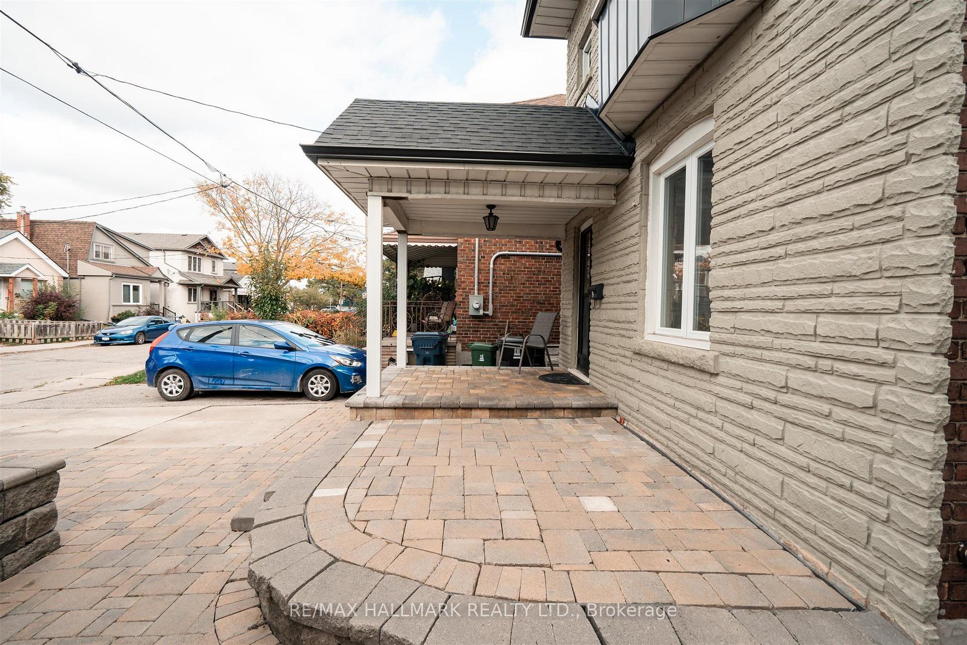 9 Savoy Avenue, Toronto
