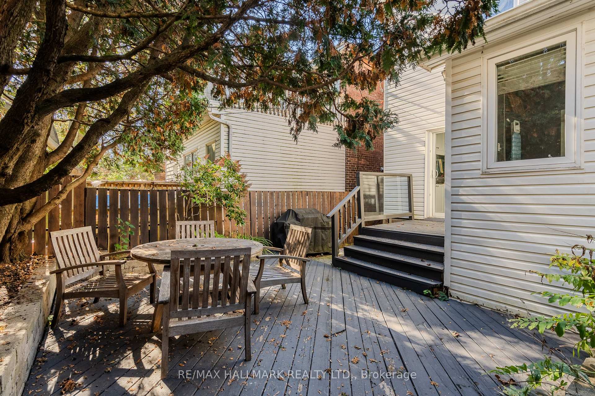 9 Prust Avenue, Toronto