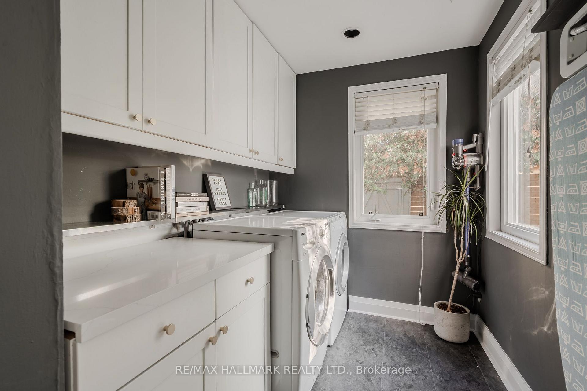 9 Prust Avenue, Toronto