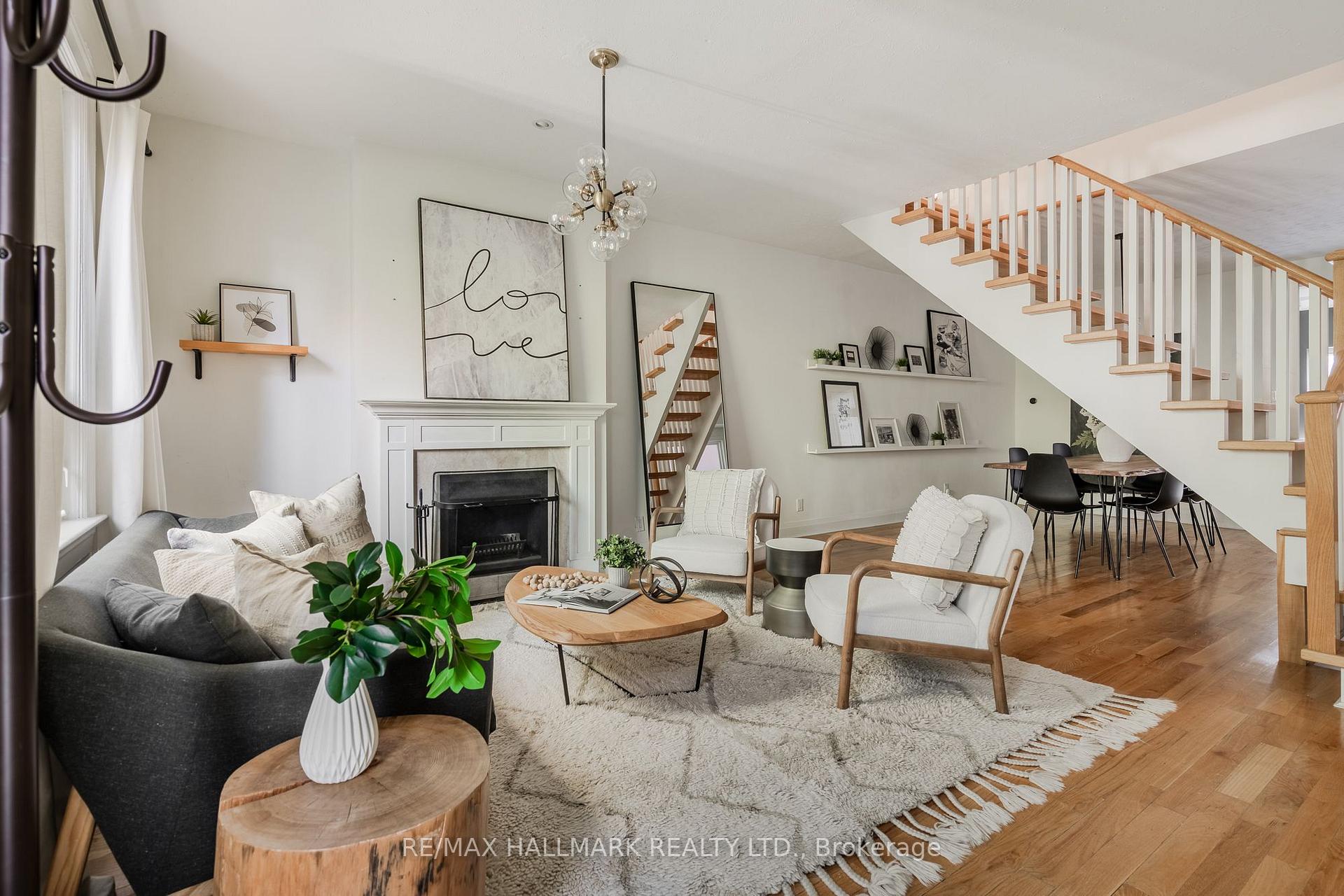 9 Prust Avenue, Toronto