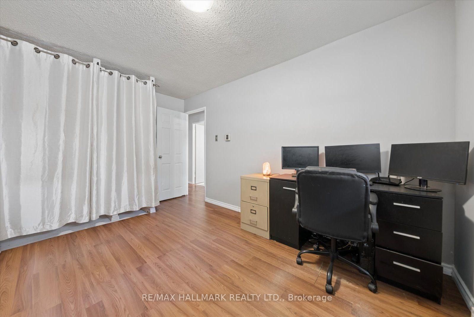 91 Muir Drive 9, Toronto Unit: 9