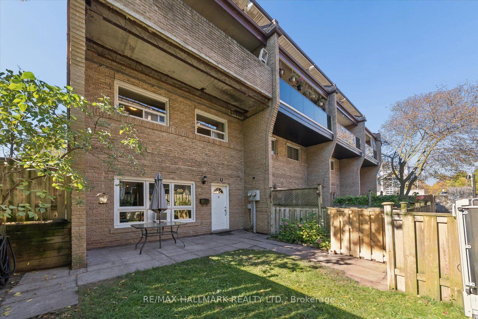 91 Muir Drive 9, Toronto Unit: 9