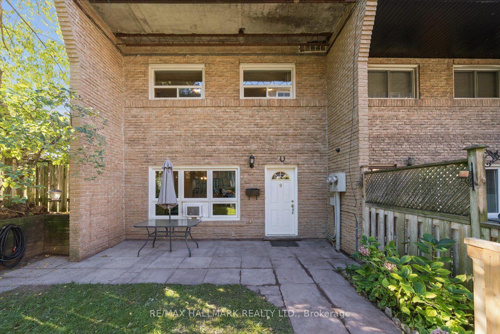 91 Muir Drive 9, Toronto Unit: 9