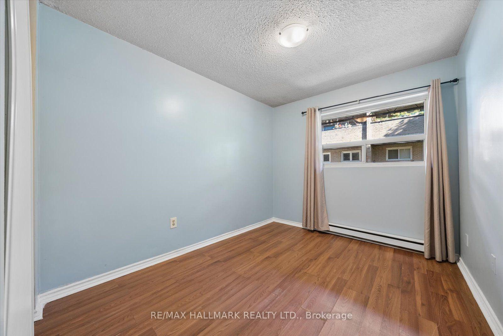91 Muir Drive 9, Toronto Unit: 9