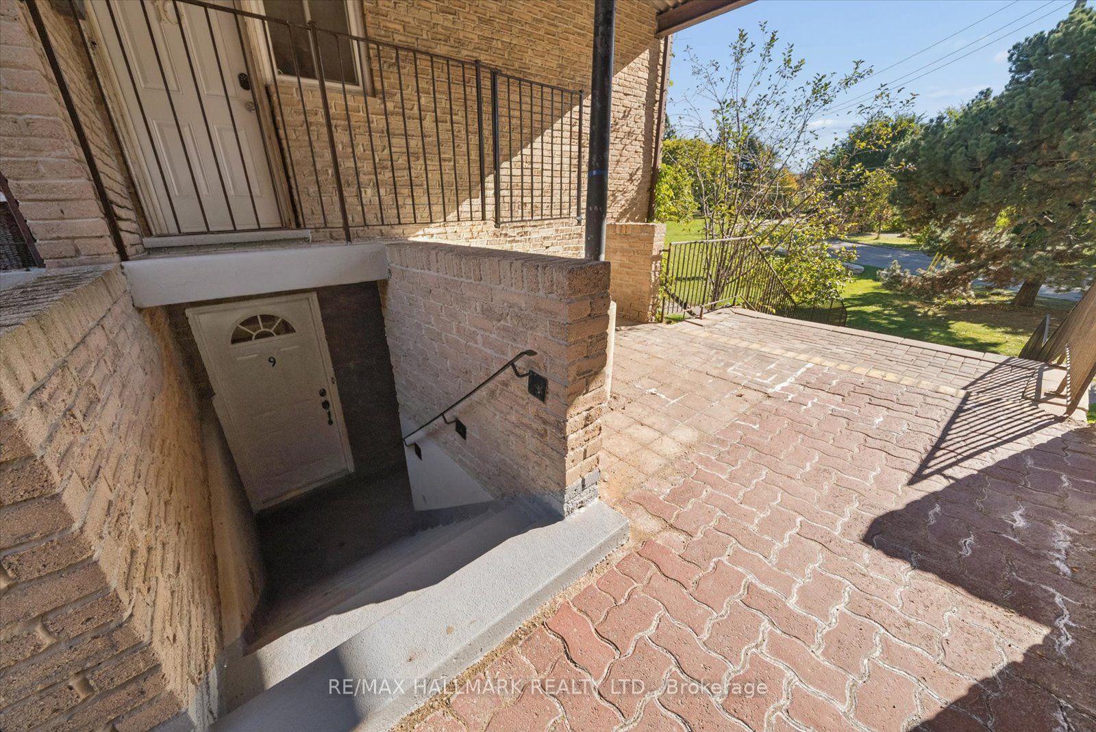 91 Muir Drive 9, Toronto Unit: 9