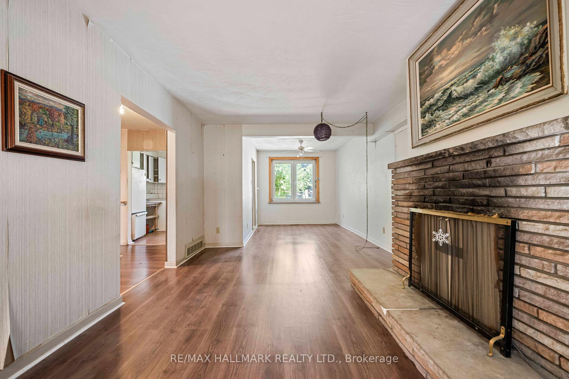 4 Crestview Road