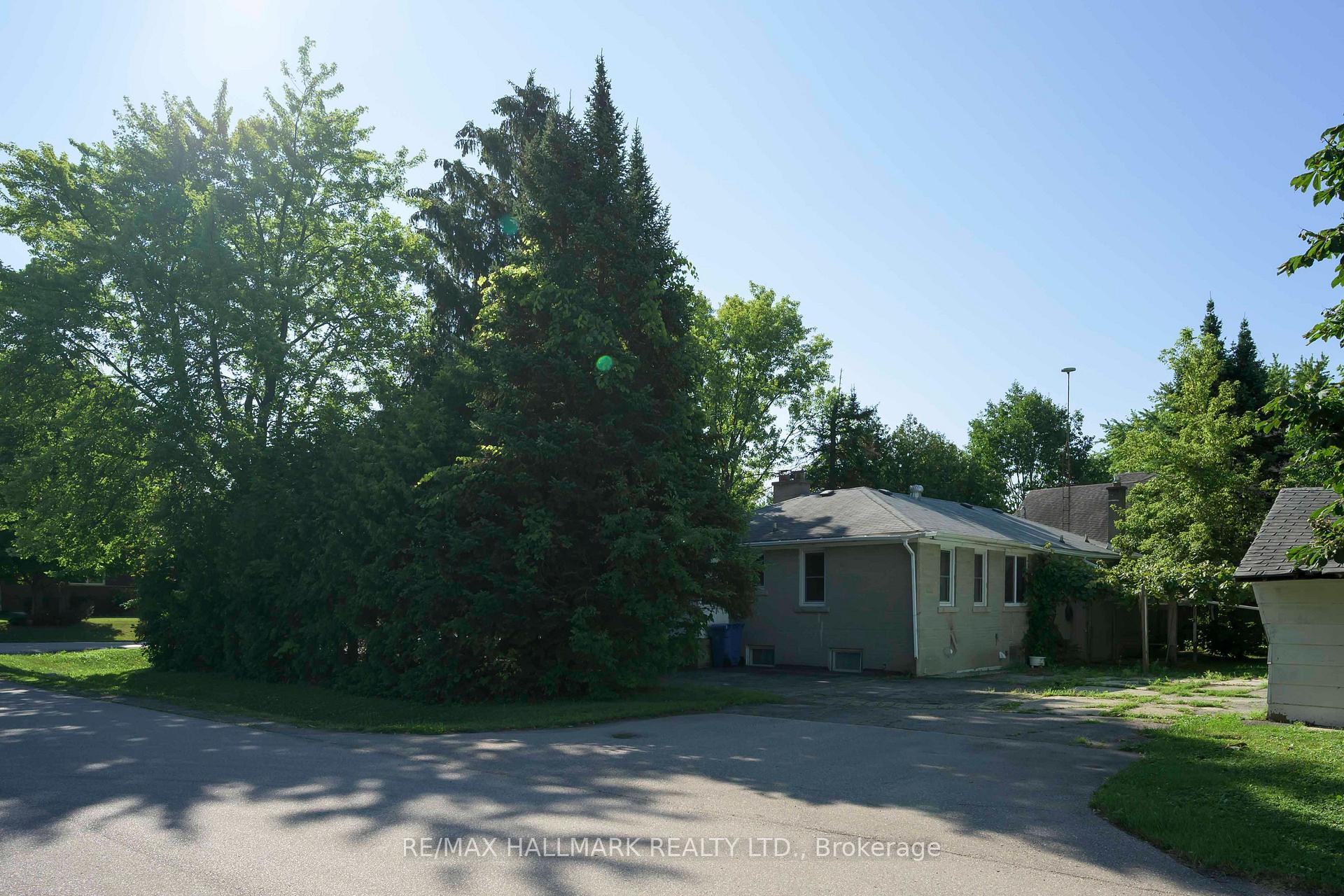 4 Crestview Road