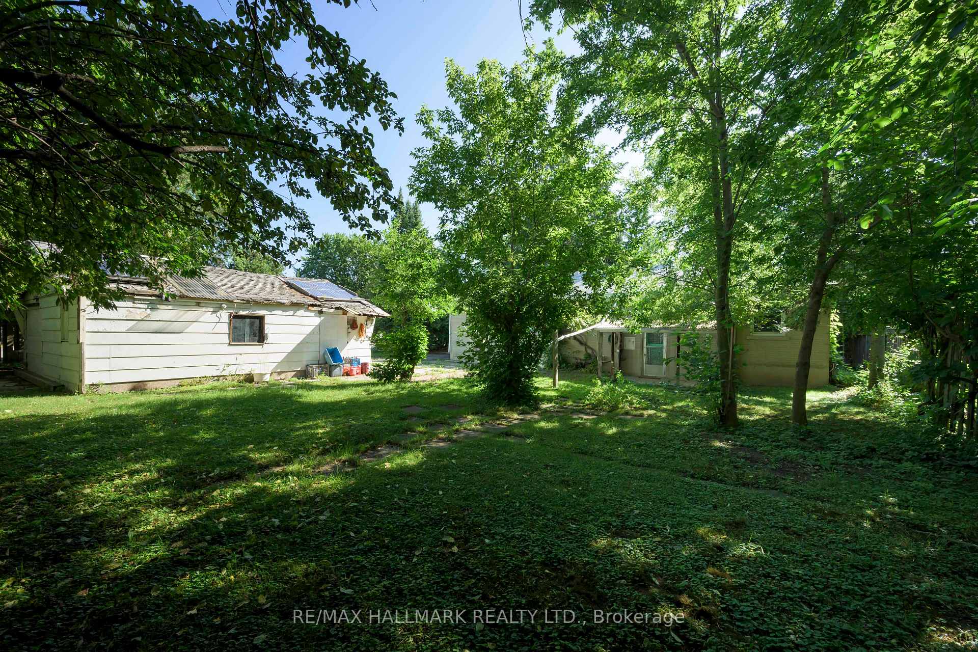 4 Crestview Road