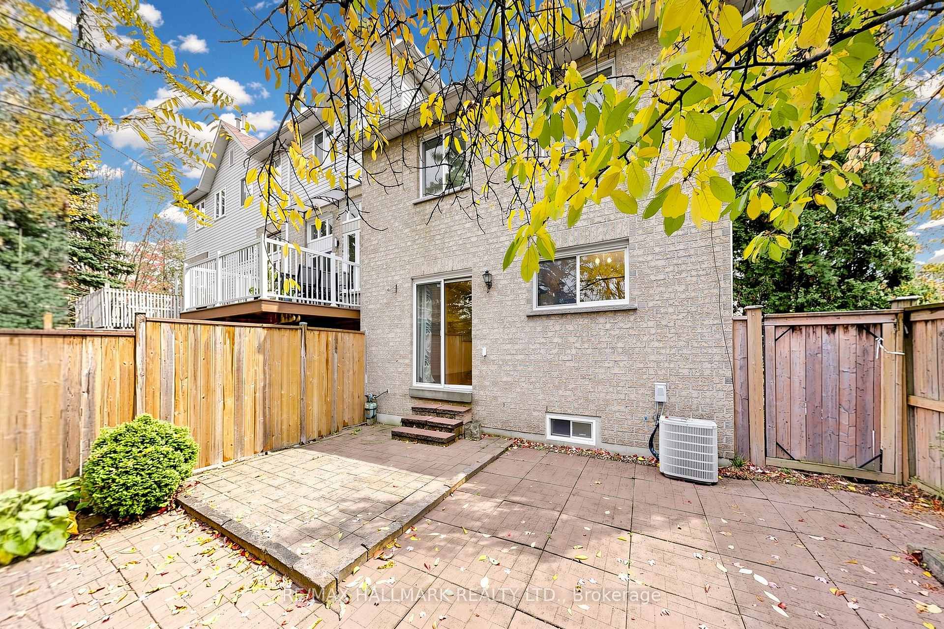 351 Riddell Court 1