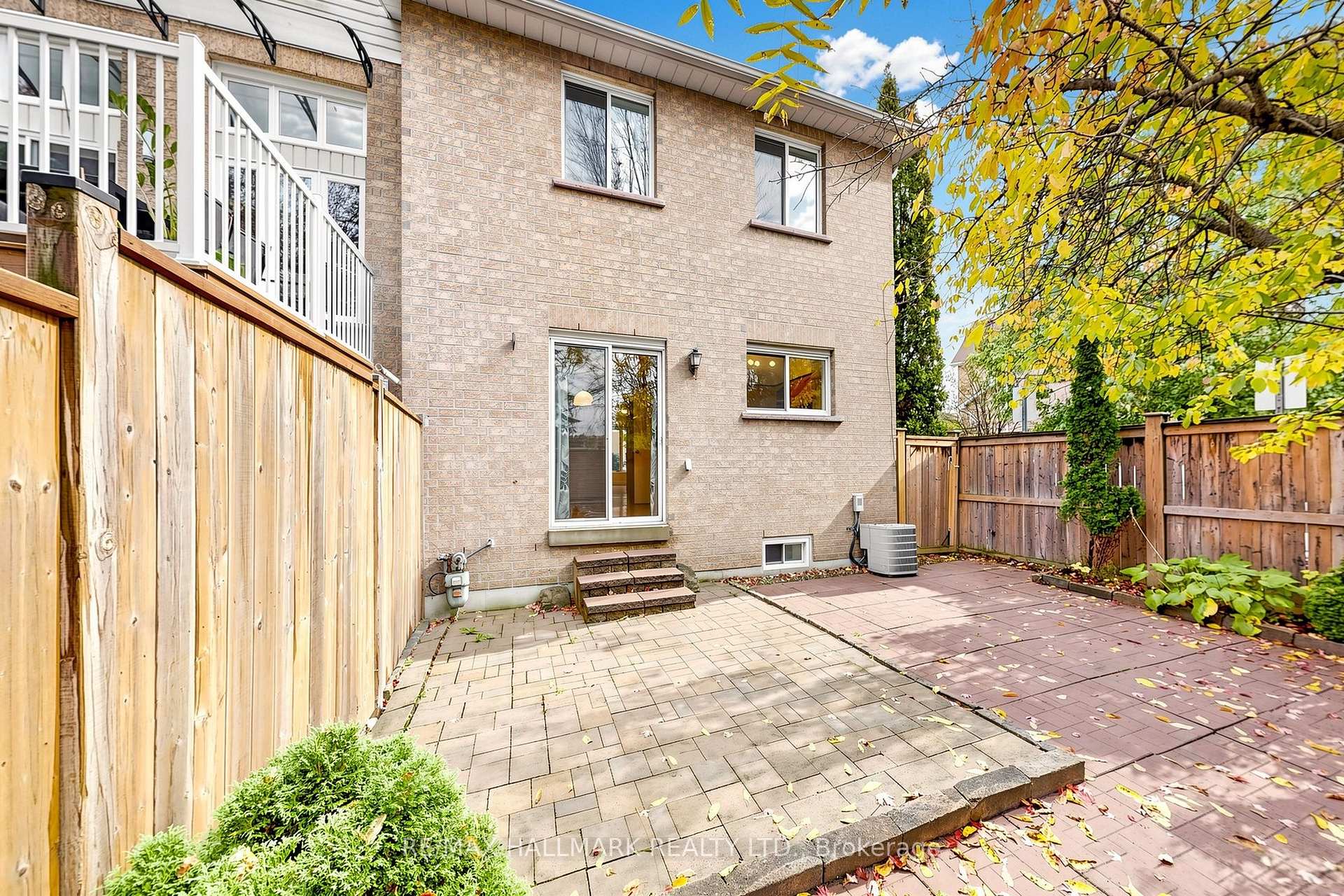 351 Riddell Court 1