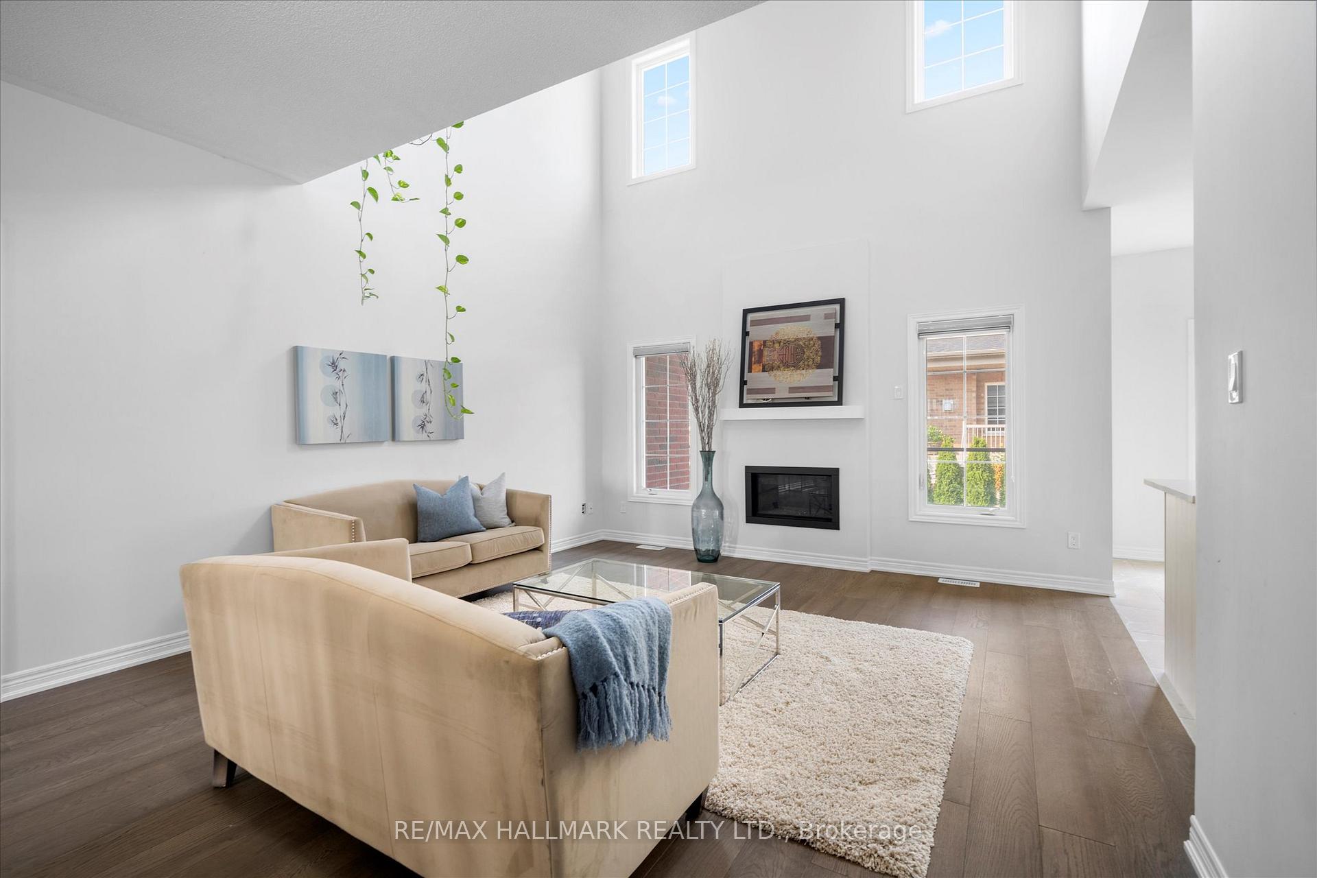 13 Tea Rose Road