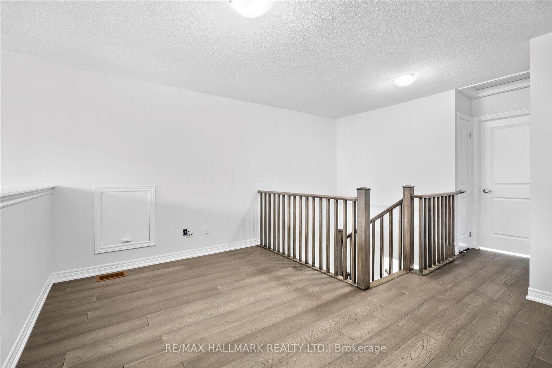13 Tea Rose Road