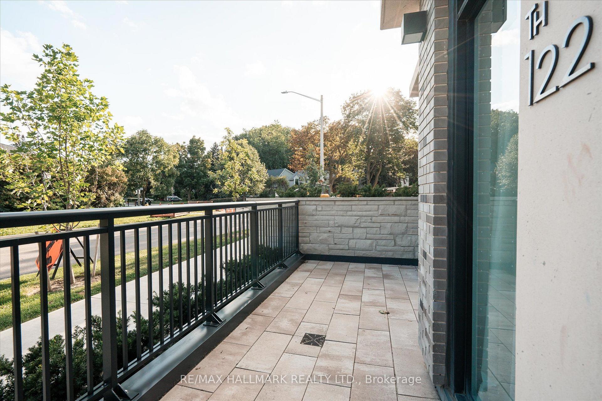 259 The Kingsway TH 6 Suite 122, Toronto Unit: TH 6 Suite 122
