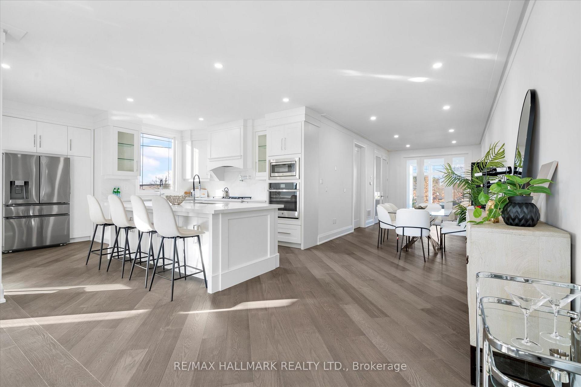 27 Antonio Court 1B, Toronto Unit: 1B