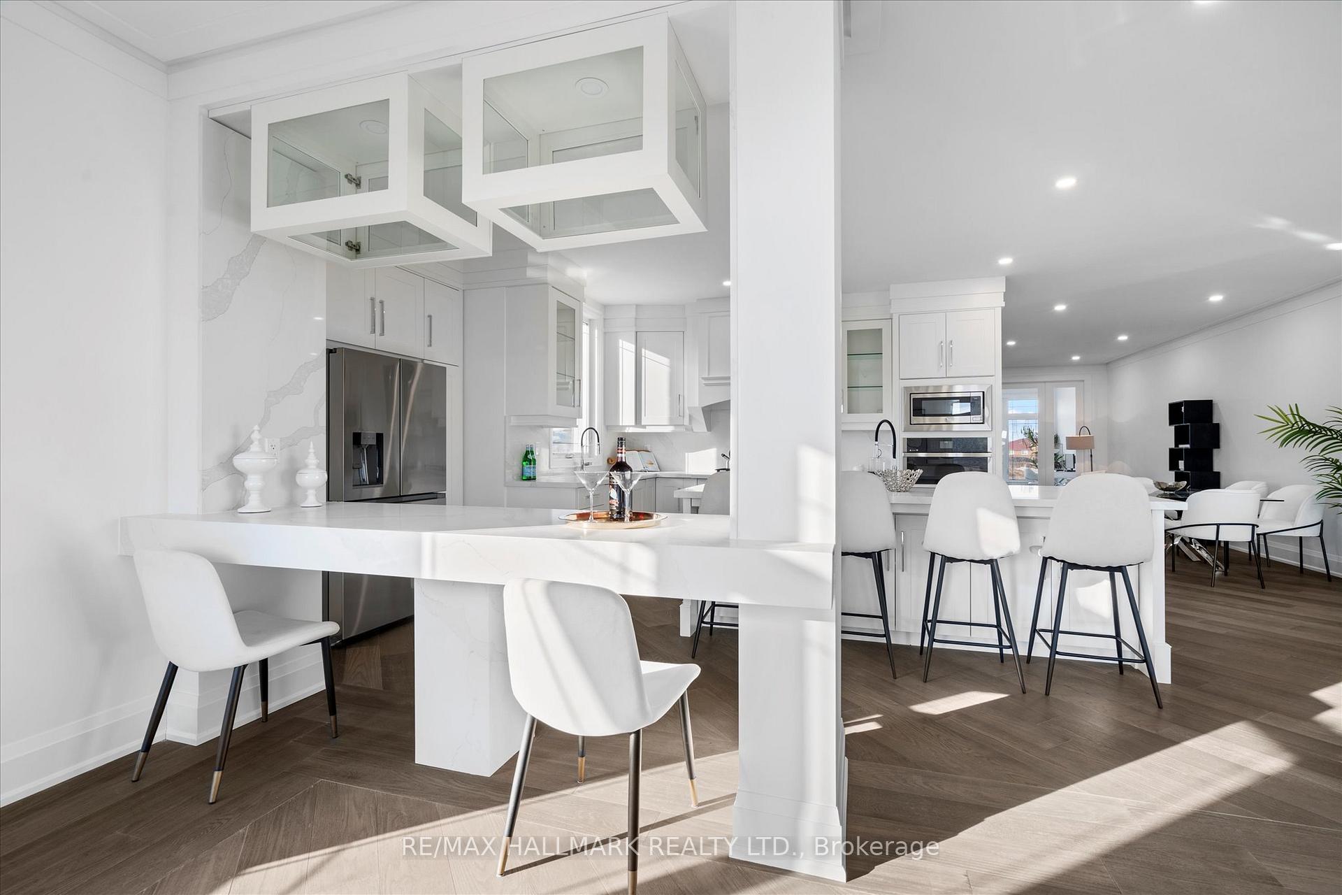 27 Antonio Court 1B, Toronto Unit: 1B