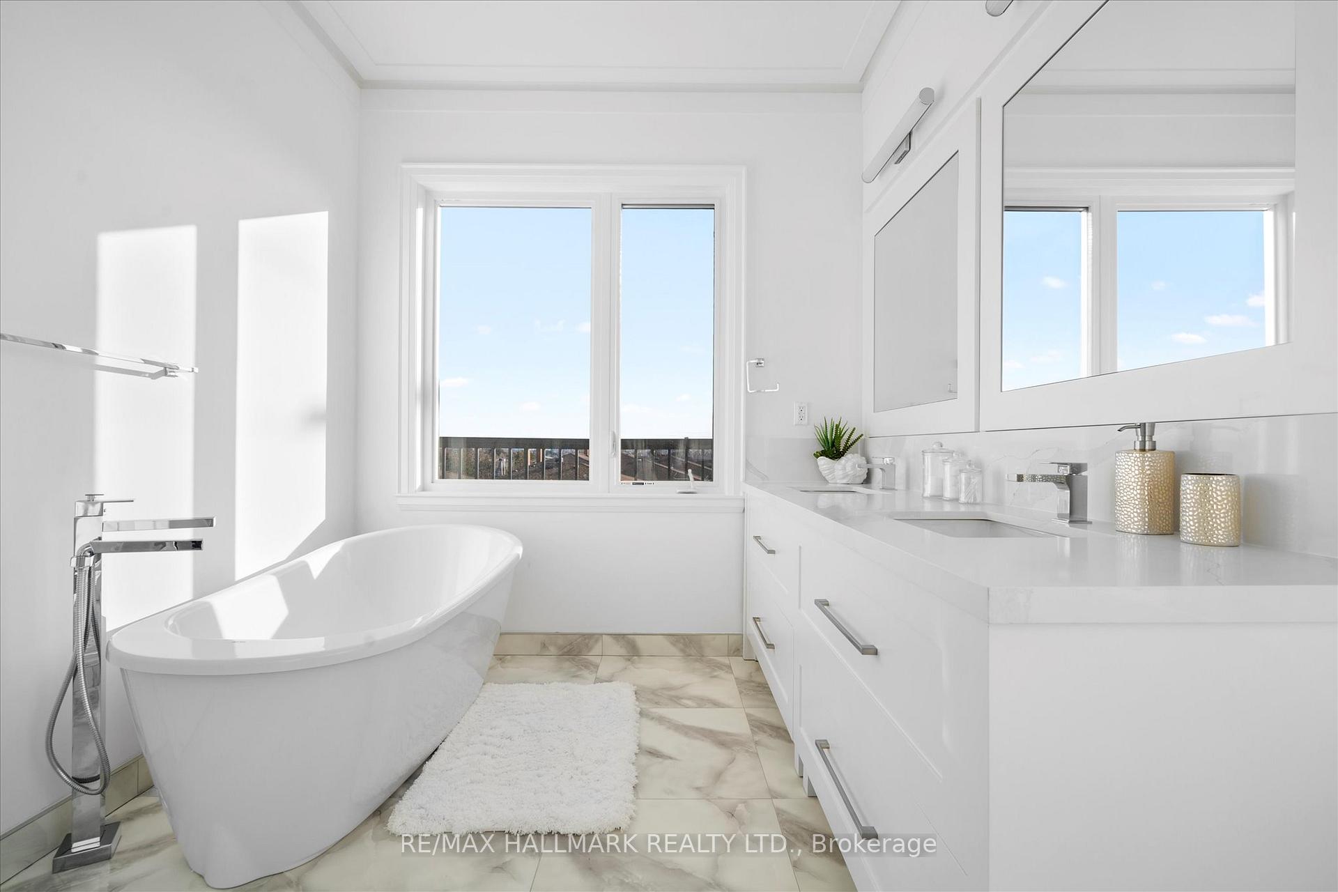 27 Antonio Court 1B, Toronto Unit: 1B